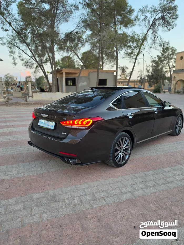 Genesis G80 2015 photo 3