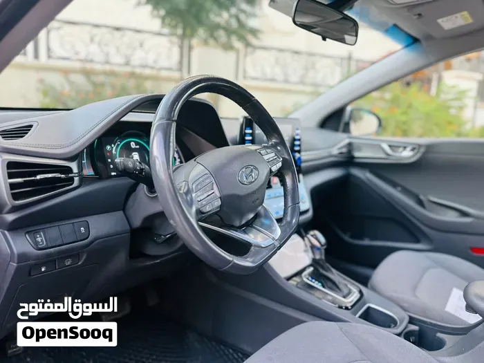 Hyundai Ioniq 2021 photo 2
