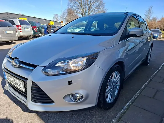 Ford Focus 2014 photo 3