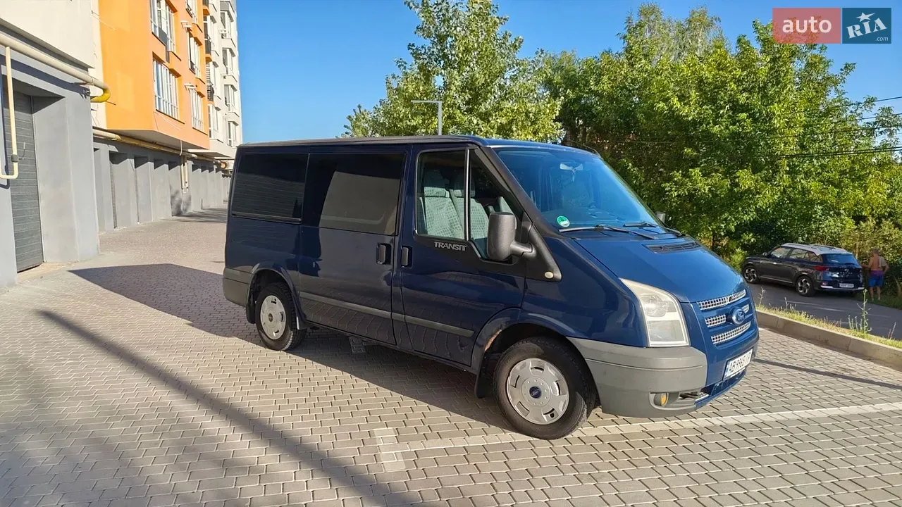 Ford Transit 2013 photo 2