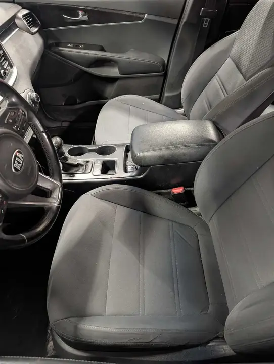 Kia Sorento 2016 photo 3