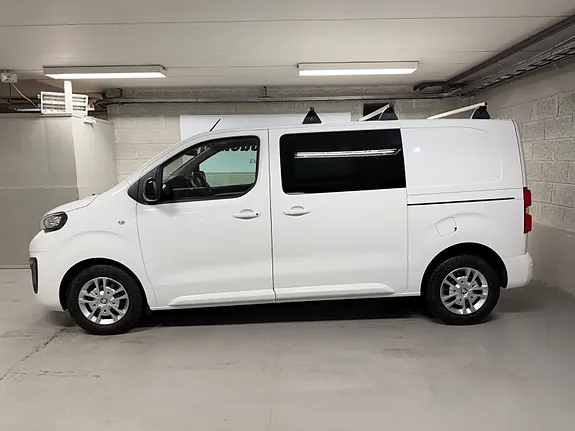 Peugeot Expert 2022 photo 2