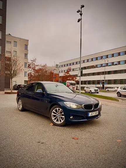 BMW 320D