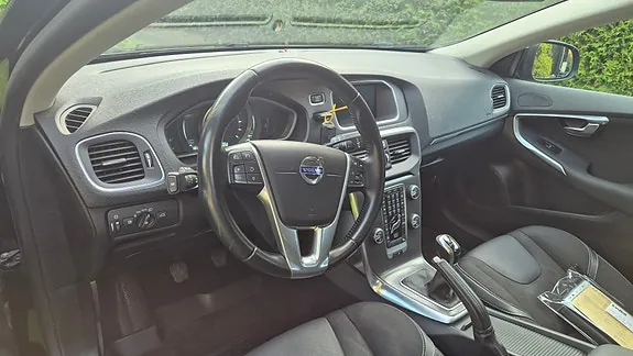 Volvo V40 2016 photo 5