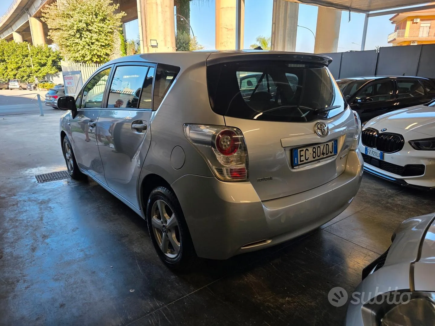 Toyota Verso 2010 photo 2