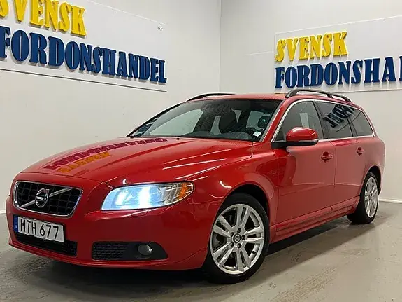 Volvo V70 2013 photo 2