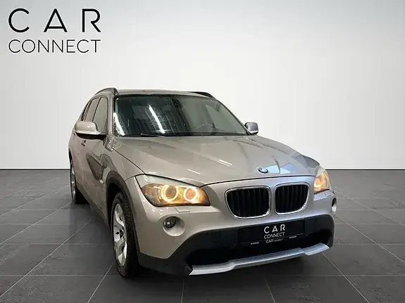 BMW X1 2011 photo 2