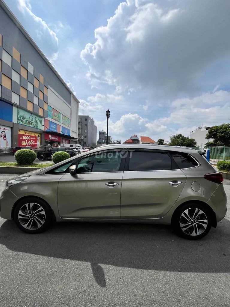 Kia Rondo 2018 photo 3