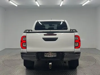 Toyota Hilux 2021 photo 5