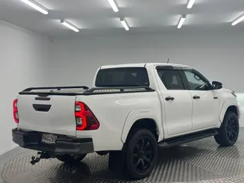 Toyota Hilux 2021 photo 4