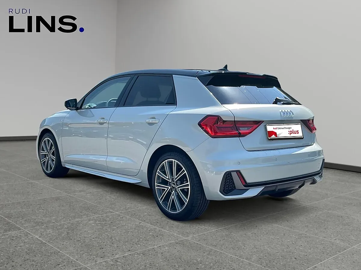 Audi A1 2025 photo 3