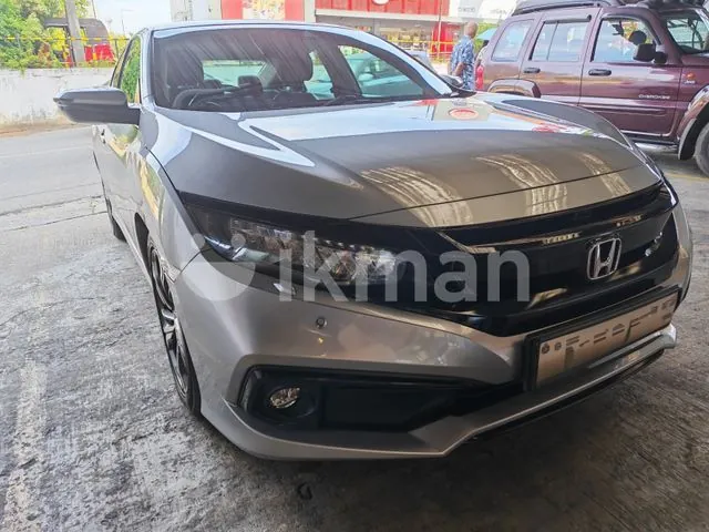 Honda Civic 2020 photo 2
