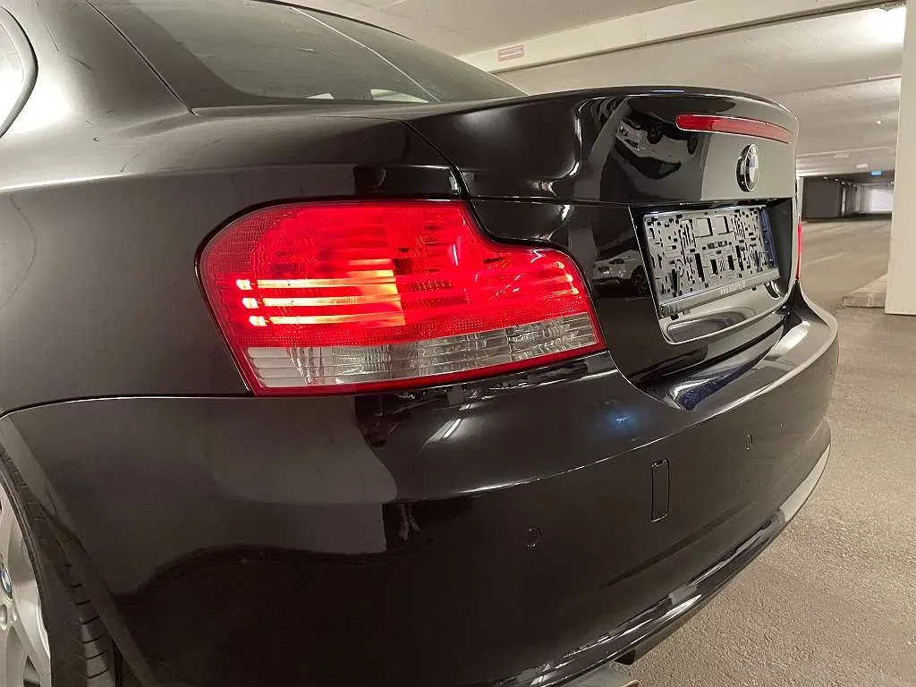 BMW 1 Series 2009 photo 3