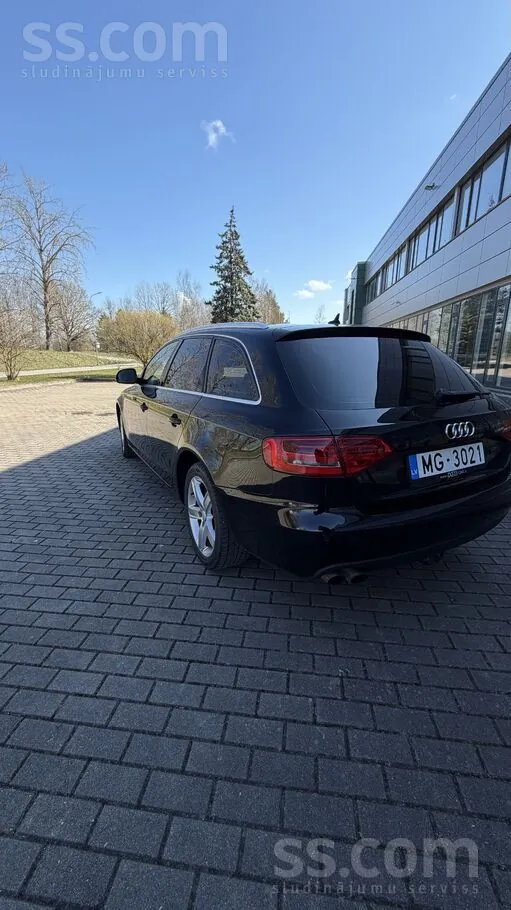 Audi A4 2008 photo 3