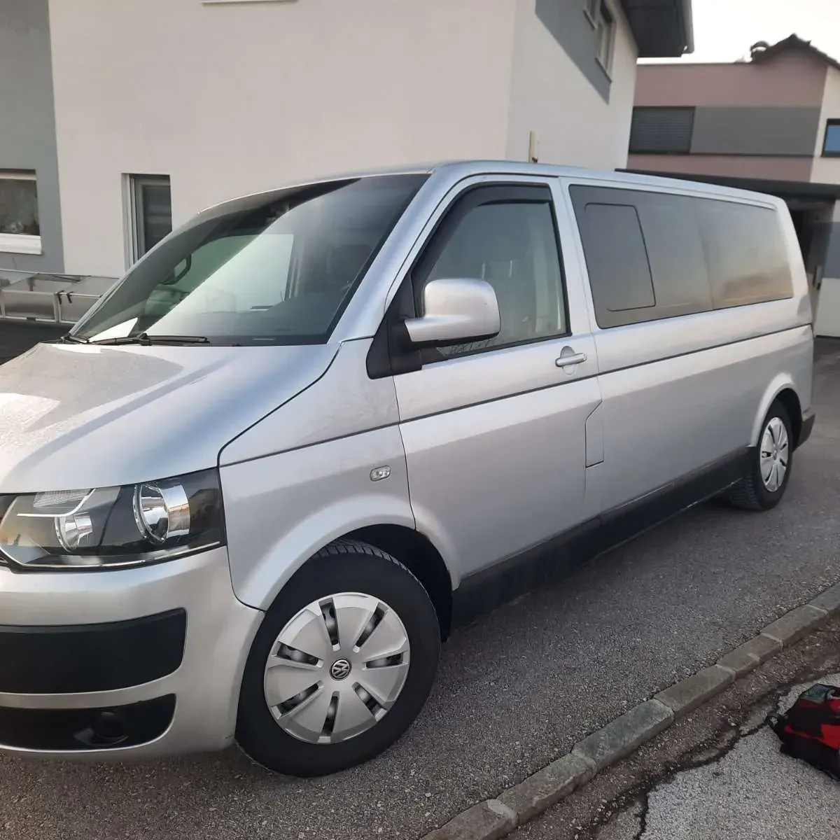 Volkswagen T5 2005 photo 3