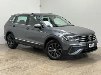 Volkswagen Tiguan 2022 photo 2