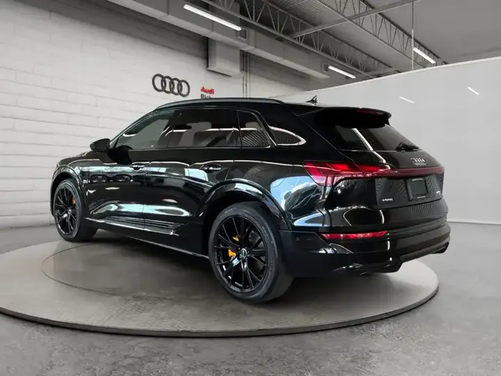 Audi E-Tron 2023 photo 3