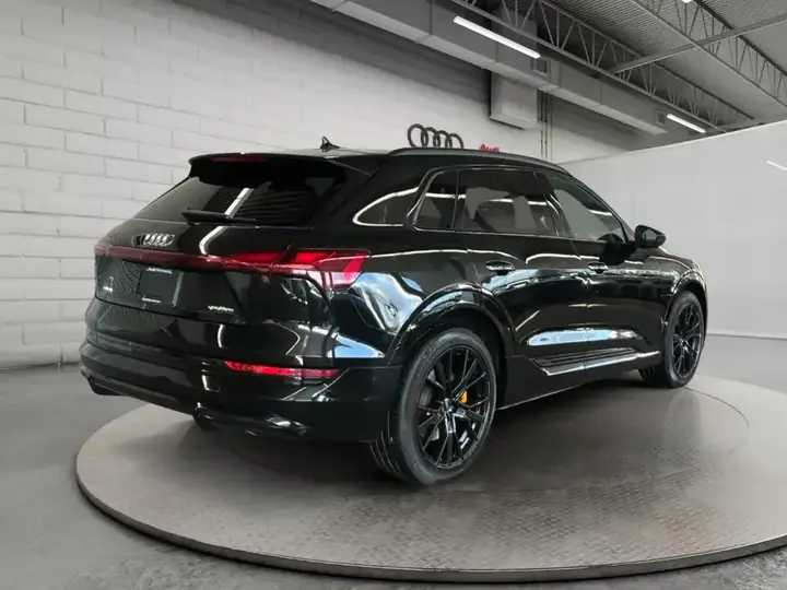 Audi E-Tron 2023 photo 5