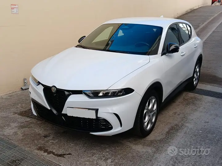 Alfa Romeo Tonale 2023 photo 3