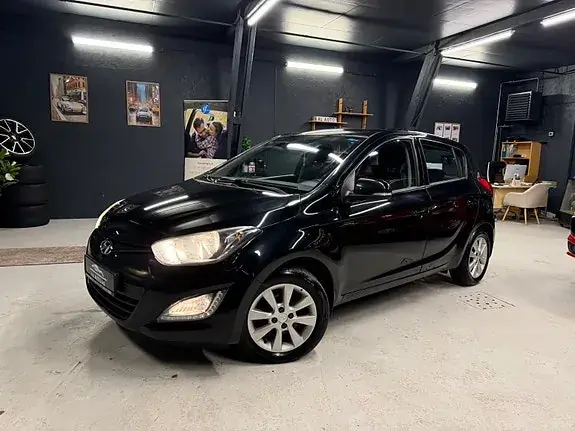 Hyundai I20 2014 photo 2
