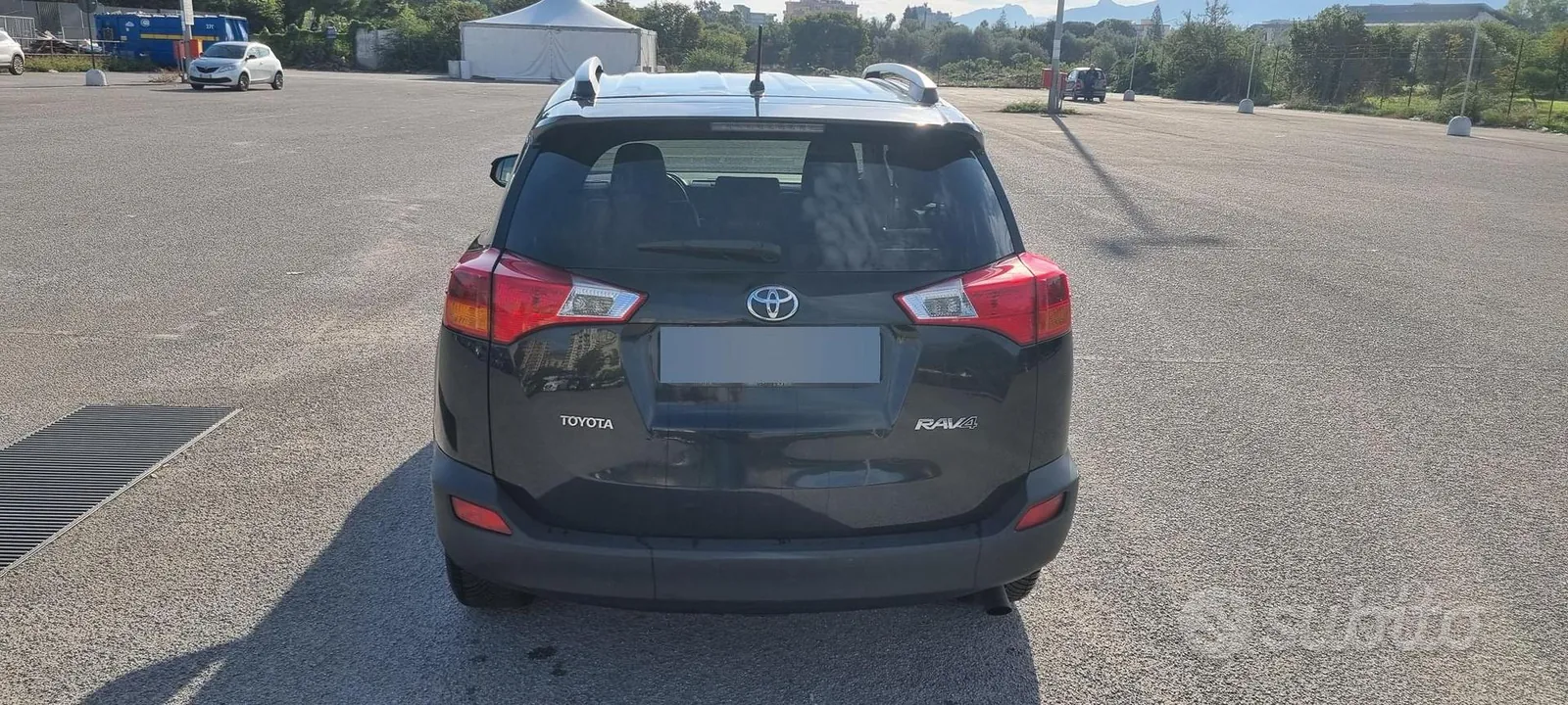 Toyota Rav4 2015 photo 3