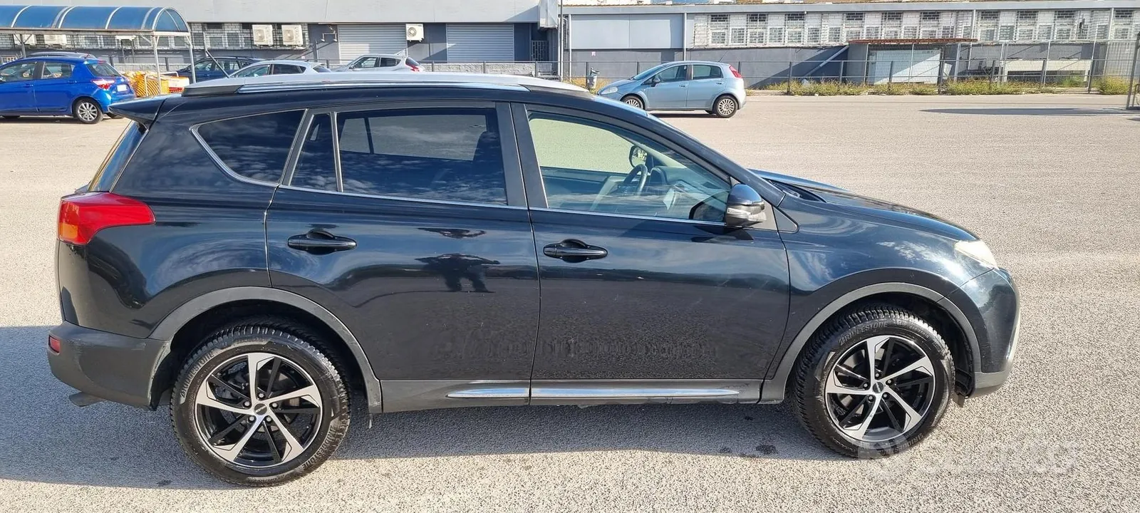 Toyota Rav4 2015 photo 2