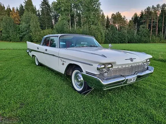 Chrysler New Yorker