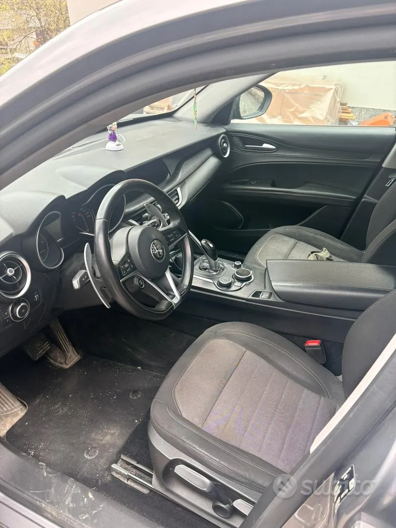 Alfa Romeo Stelvio 2019 photo 3