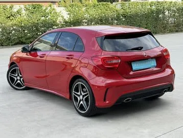Mercedes-Benz A180 2015 photo 3
