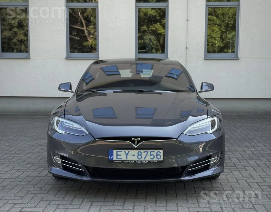 Tesla Model S 2018 photo 5