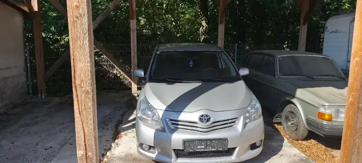 Toyota Verso 2011 photo 3