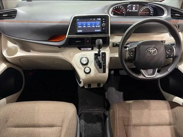 Toyota Sienna G 2017 photo 3