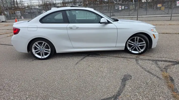 BMW 2 Series 2016 photo 5