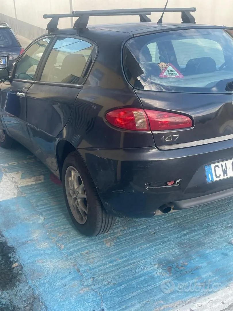 Alfa Romeo 147 2005 photo 3