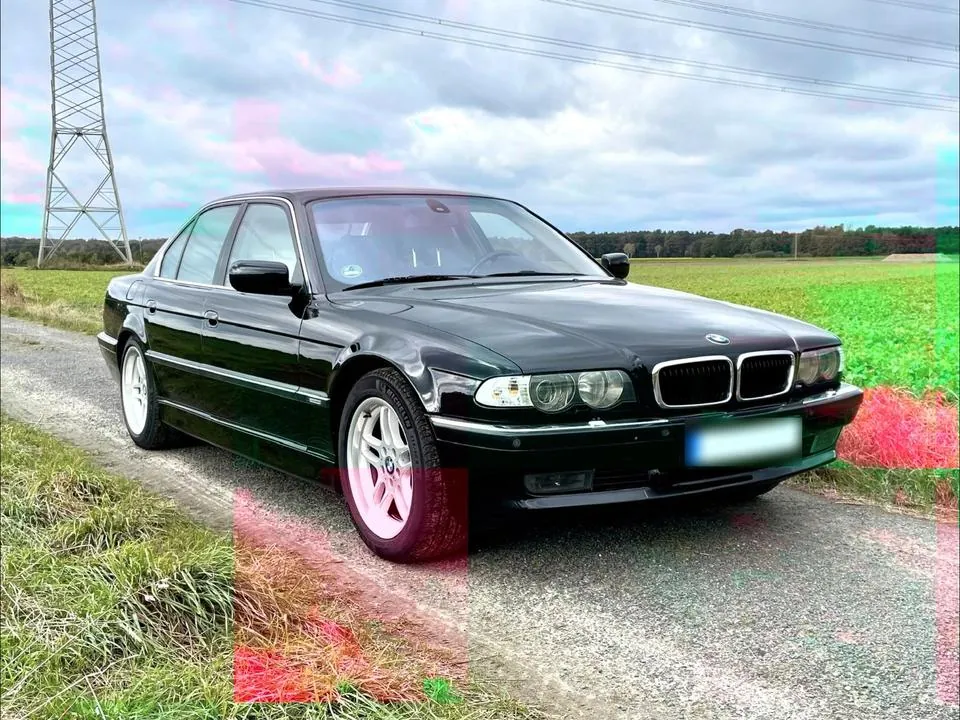 BMW 740I