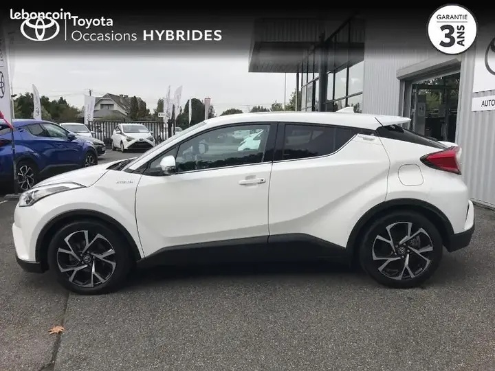 Toyota C-Hr 2019 photo 3