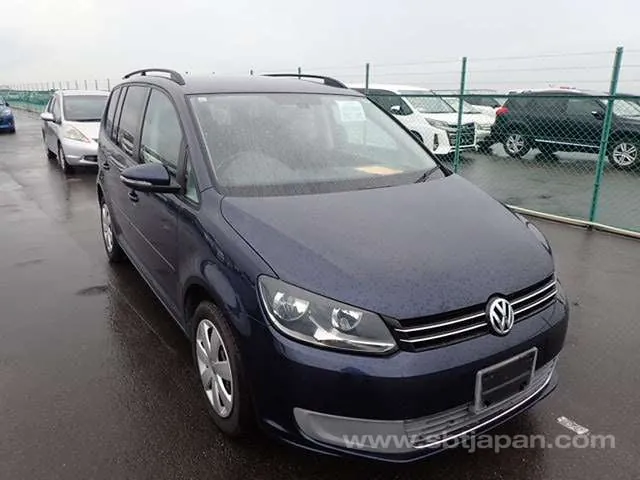 Volkswagen Golf Touran
