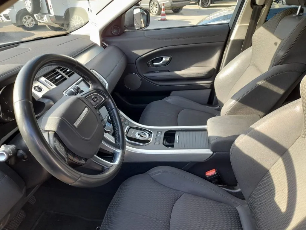 Land Rover Range Rover Evoque 2017 photo 5