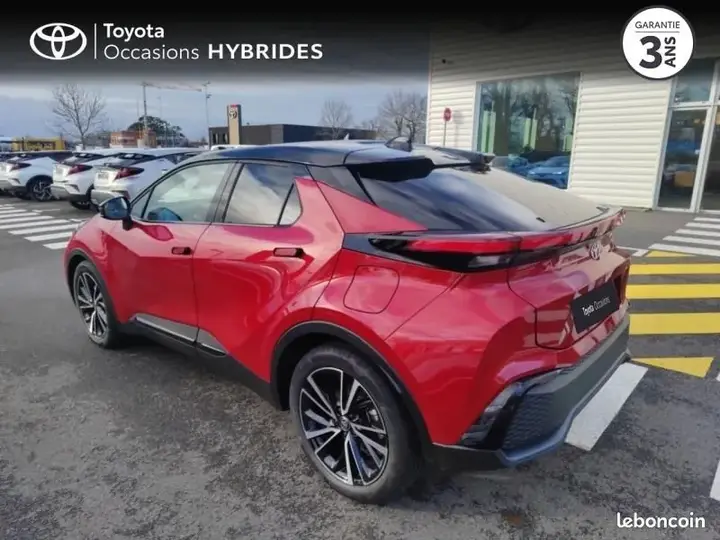 Toyota C-Hr 2025 photo 2