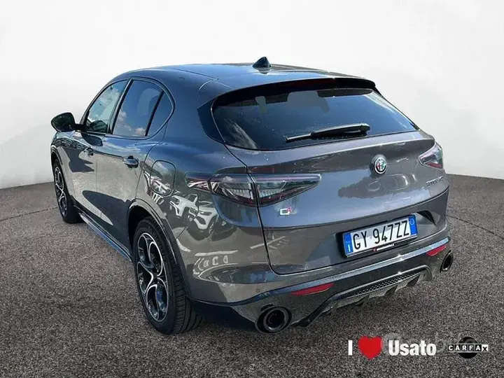 Alfa Romeo Stelvio 2025 photo 4