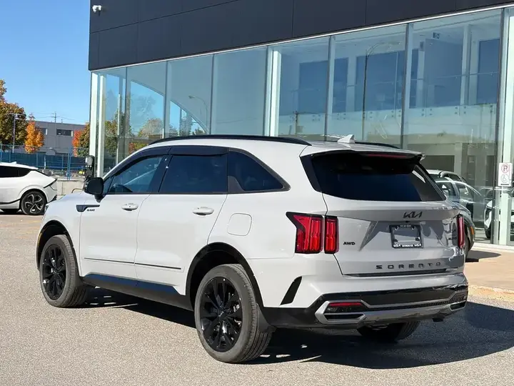 Kia Sorento 2023 photo 4