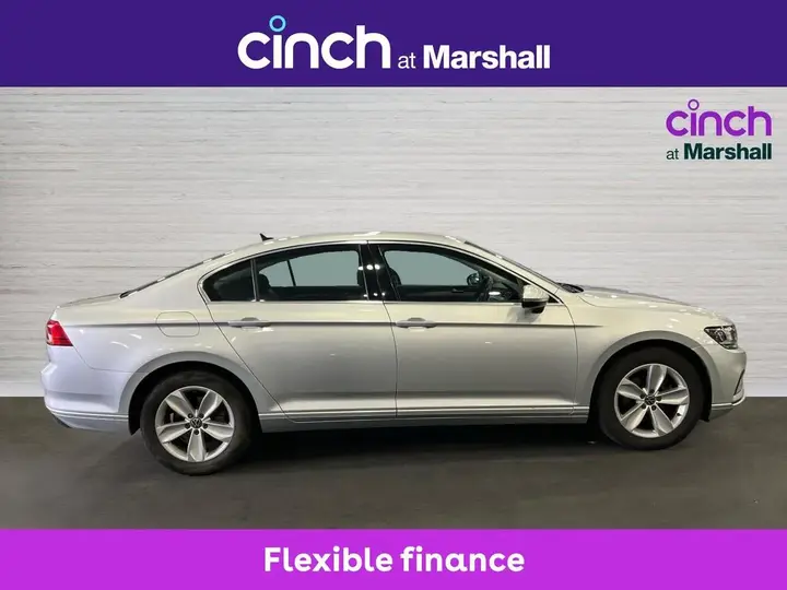 Volkswagen Passat 2020 photo 2