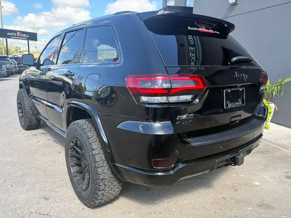 Jeep Grand Cherokee 2020 photo 3