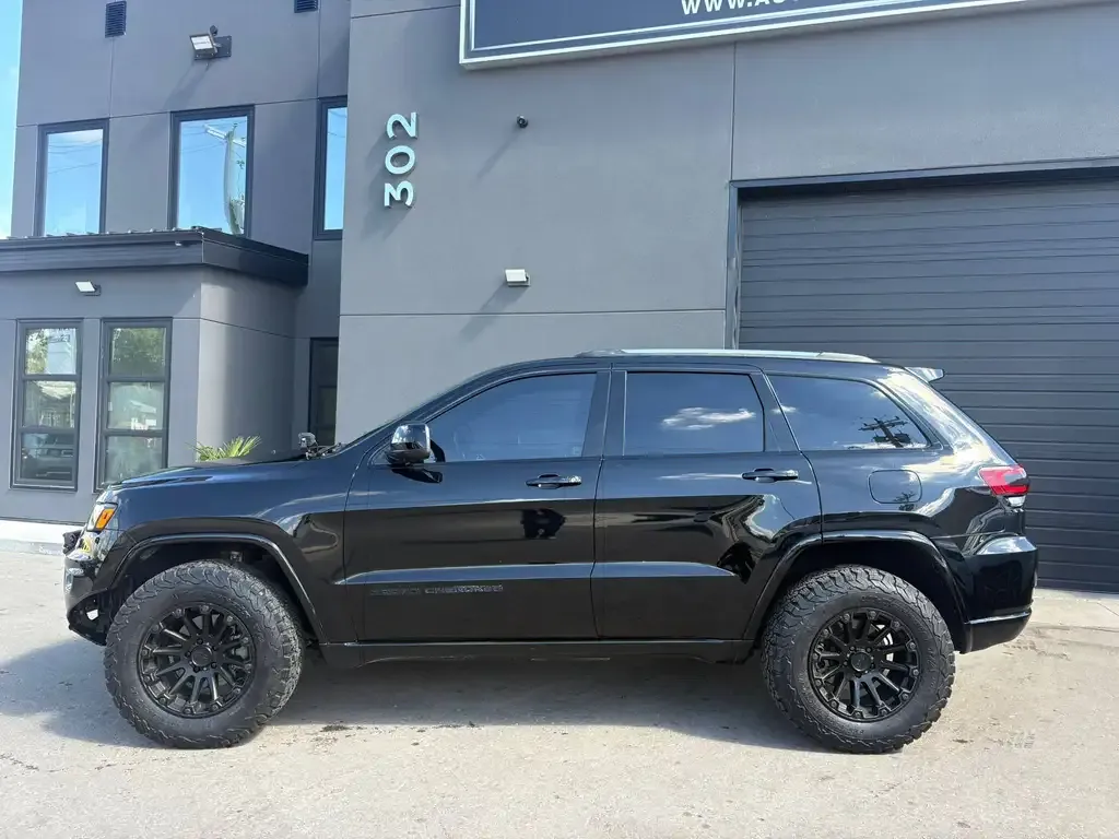 Jeep Grand Cherokee 2020 photo 2