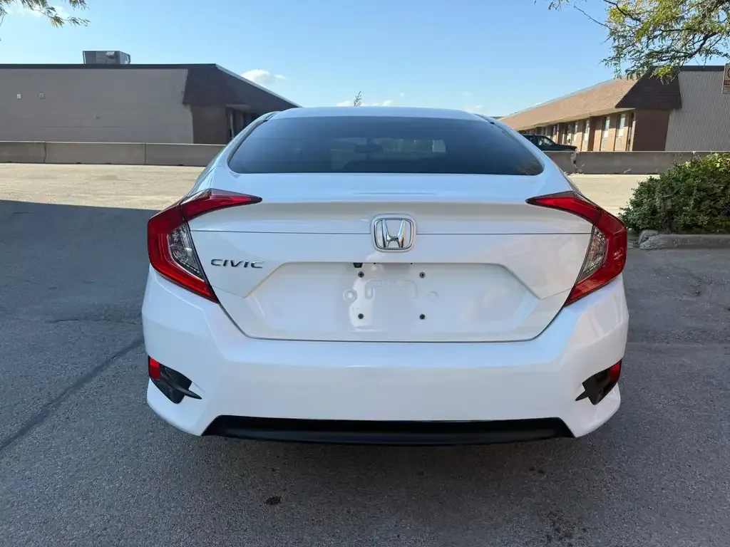 Honda Civic 2016 photo 4