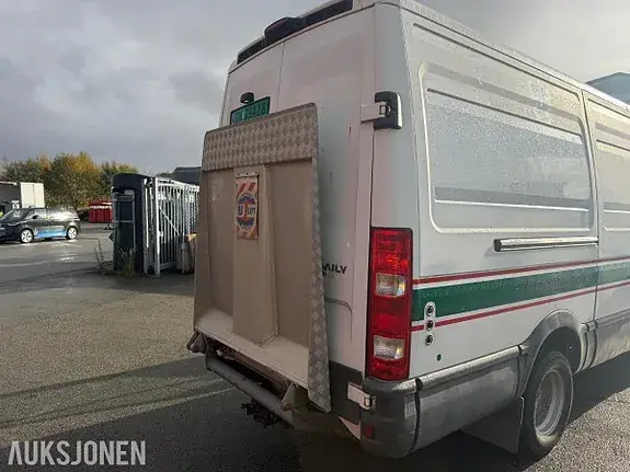 Iveco Daily 2010 photo 5
