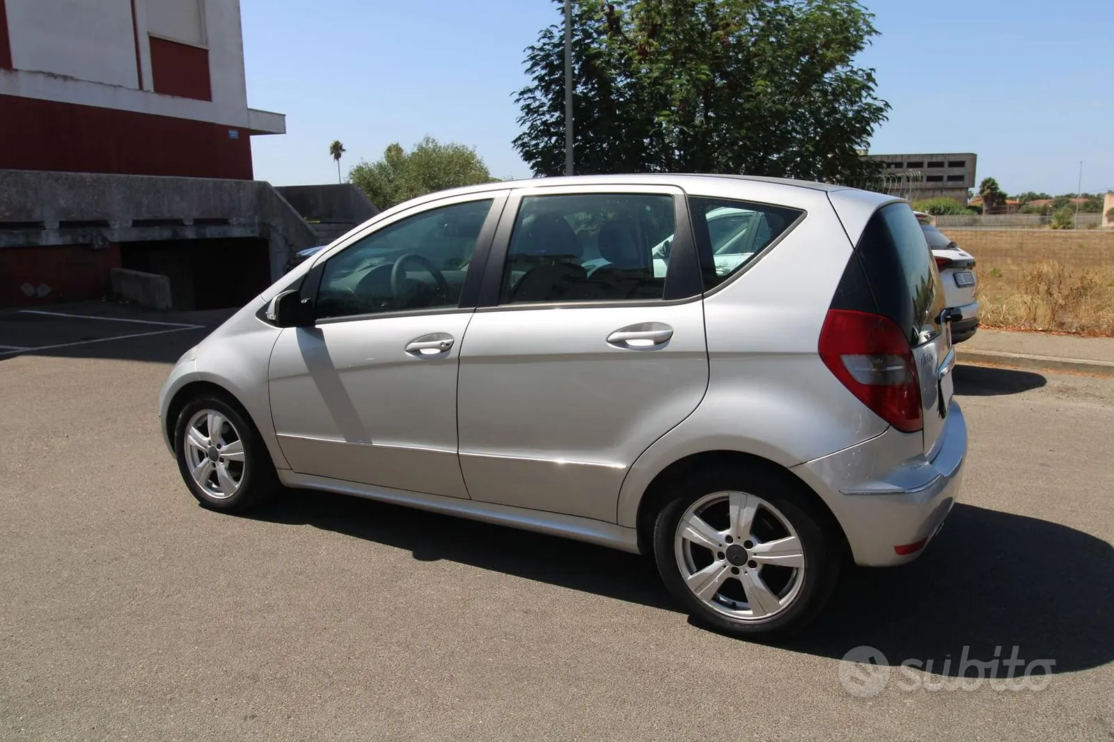 Mercedes-Benz A 180 2008 photo 4