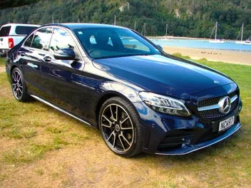 Mercedes-Benz C200 2020 photo 2