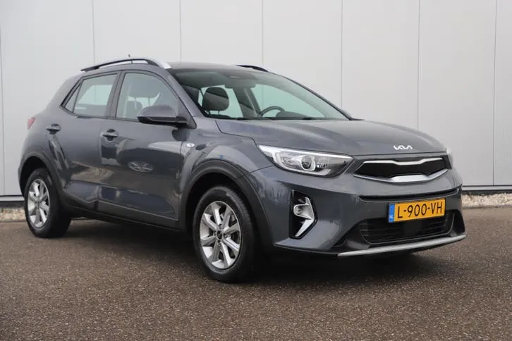 Kia Stonic 2021 photo 3