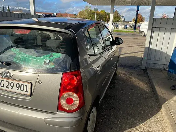 Kia Picanto 2008 photo 2